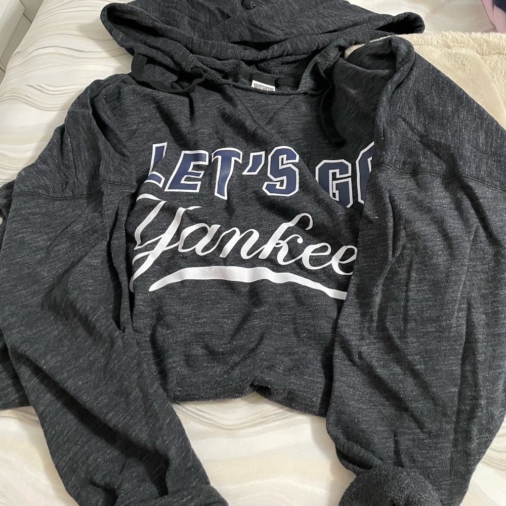 Yankees hoodie